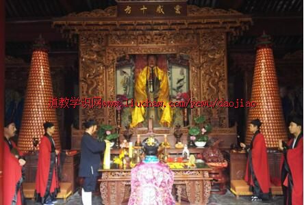 �������ɹ�������صع�ʥ���������ἰ��Ԫ�ڳ��ȴ󷨻�