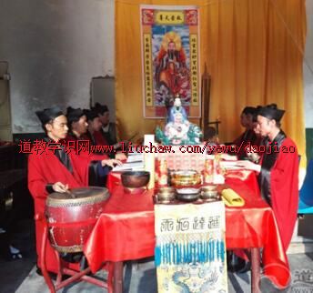 �������ɹ�������صع�ʥ���������ἰ��Ԫ�ڳ��ȴ󷨻�