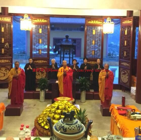 ������Ԫ�ںͷ����������к����𣿡���Ԫ�ڡ���ʲô������