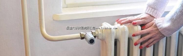 暖气片摸着烫手但室内温度不高 可能是保温没做好