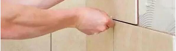 瓷砖铺贴不留缝的后果 瓷砖留缝要注意什么