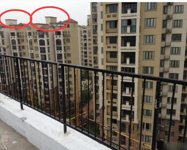 买房先去看楼顶 没有凸出小房子建议别买