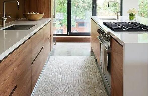 ���������Ӹ��е� С������ƺ�Ҳ��ʵ��