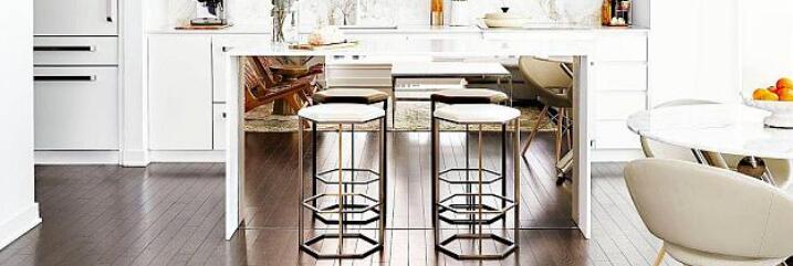 带镜面的厨房岛台 小厨房也有独特的风格