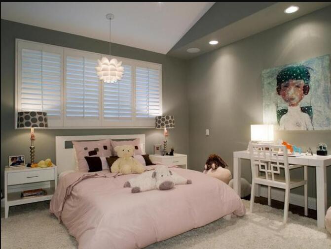 10����Ů���˵����Ҵ��� �����Լ��Ķ��ط��