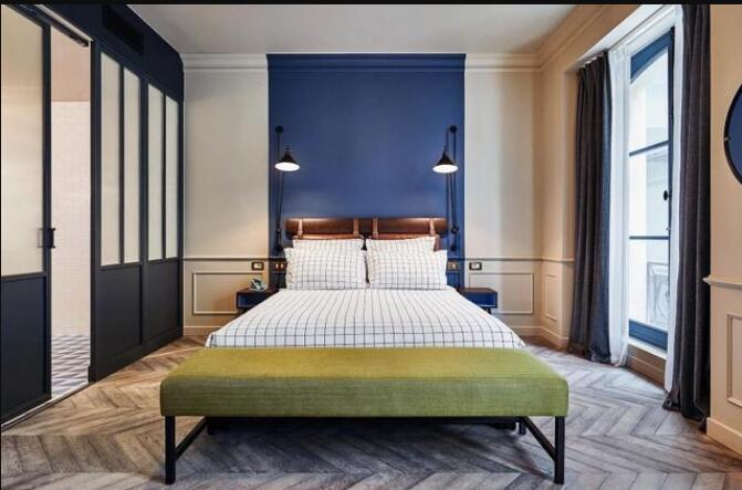 9种卧室背景墙设计方案 比大白墙漂亮多了