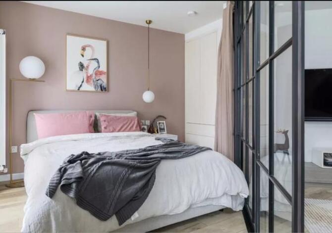 简单的卧室设计方案 给人一种轻松感