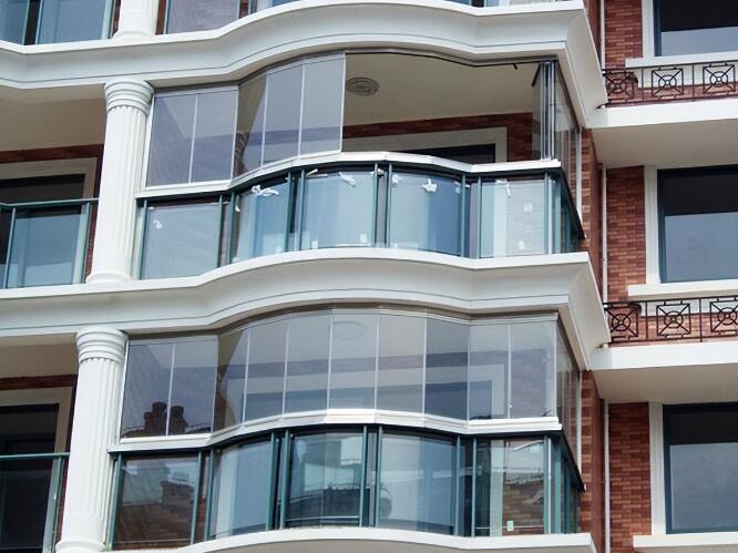 ����̨���޿򴰺��� �����Ա����ƻ��Ǻ����Ե�.