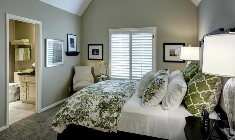 主卧带卫生间装修方案 原来这样改造已成为一种时尚