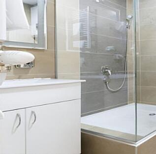 小卫生间也照样能做干湿分离 别太小瞧它了