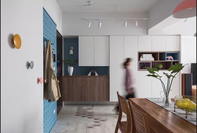 82ƽ����һ��װ�� ���޼�ͥ������������۵��ؾ�